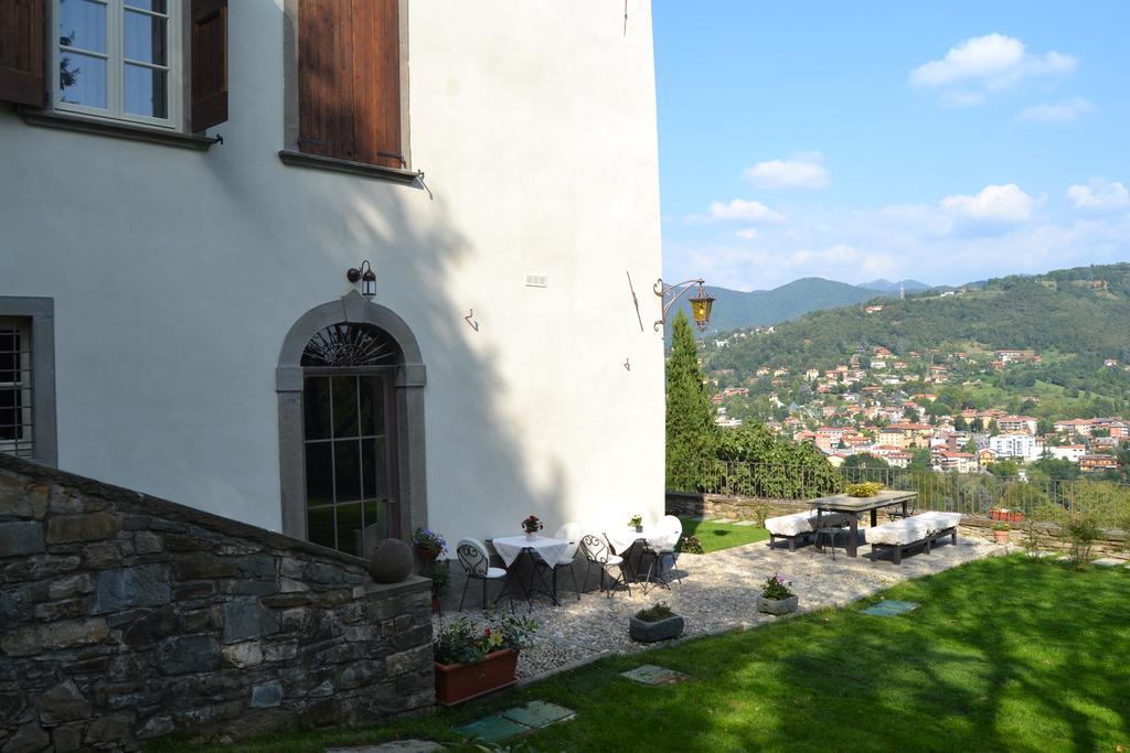 B&B Dimora Delle Donnole Bergamo Alta Exterior foto